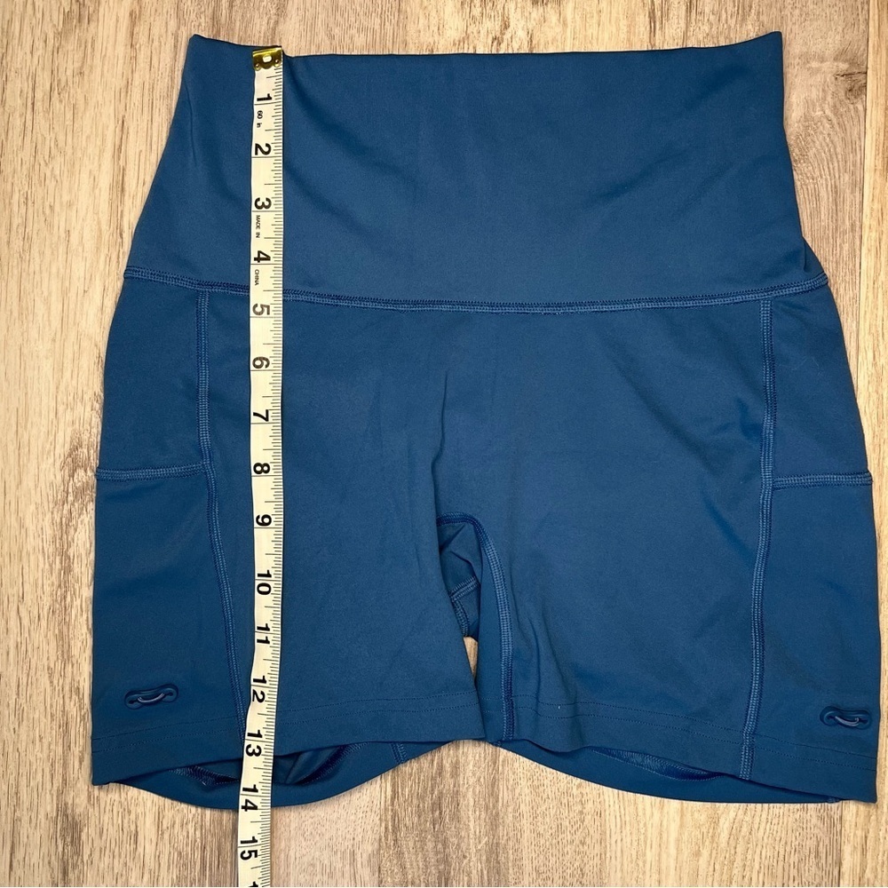 Gymshark Women's Blue High-Waisted Shorts Size Small - Picture 10 of 10